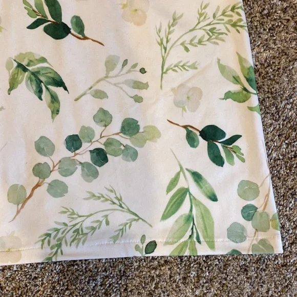 Car Seat/Nursing cover - Picture 3 of 8